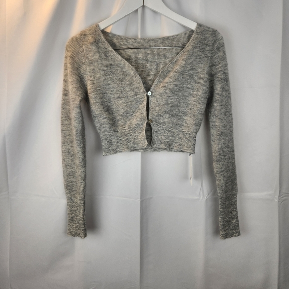 Jacquemus Le Cardigan Alzou in Light Grey size M(38) BNWT - Picture 4 of 14